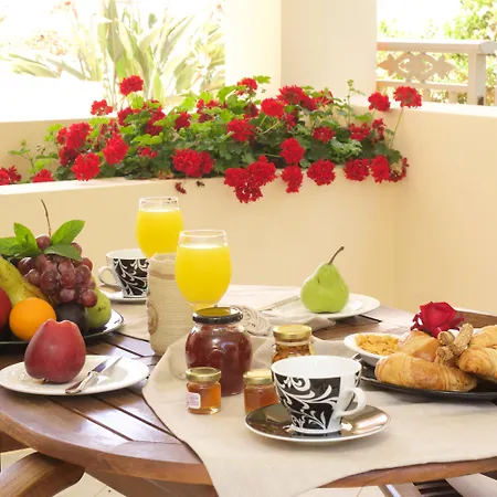 Melmar View Hotel 4*