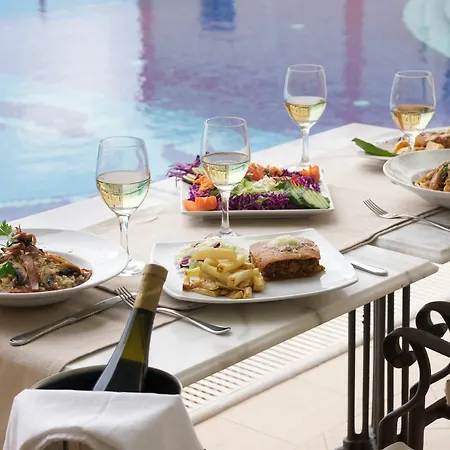 Melmar View Hotel Mánganos